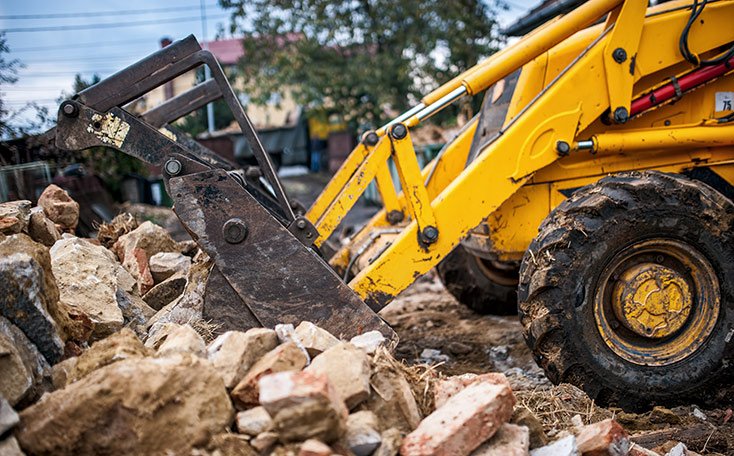 Specialists in building demolition, debris removal, and delivering a clean, fully cleared site in Saudi Arabia.