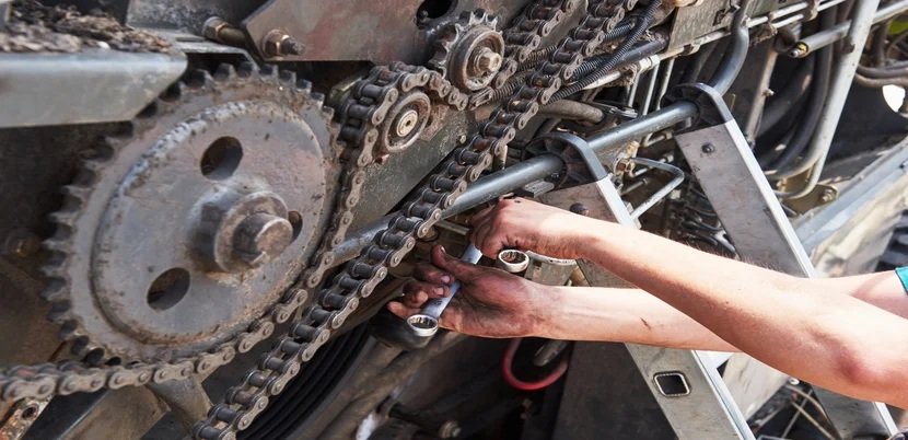 Buying all types of used heavy equipment, motors, gears, and machinery bodies at the best rates